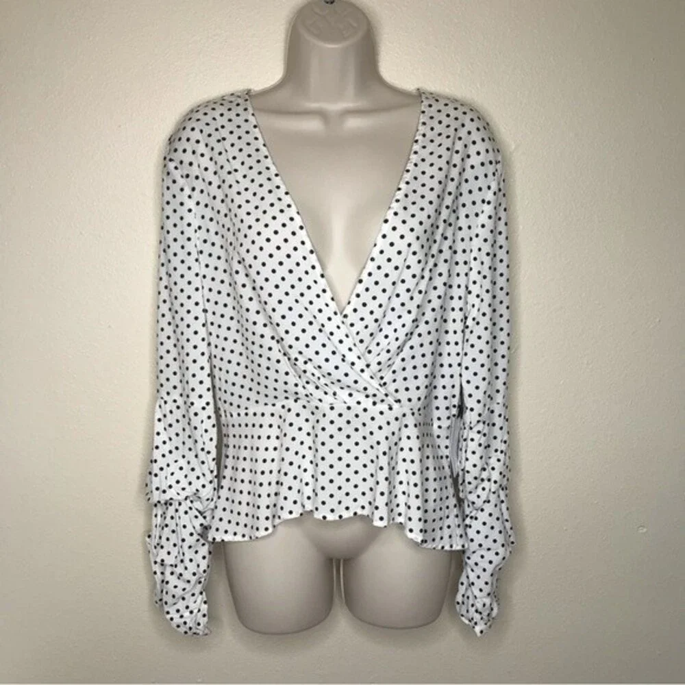 NWT Astr White Black Polka Dot Surplice Neck Gather Puff Long Sleeve Women Large